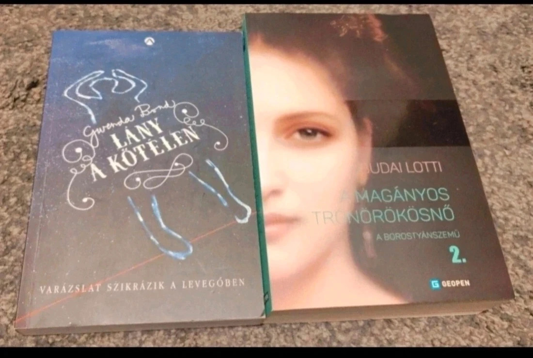 Lány a kötélen + A magányos trónörökösnő könyvcsomag 1