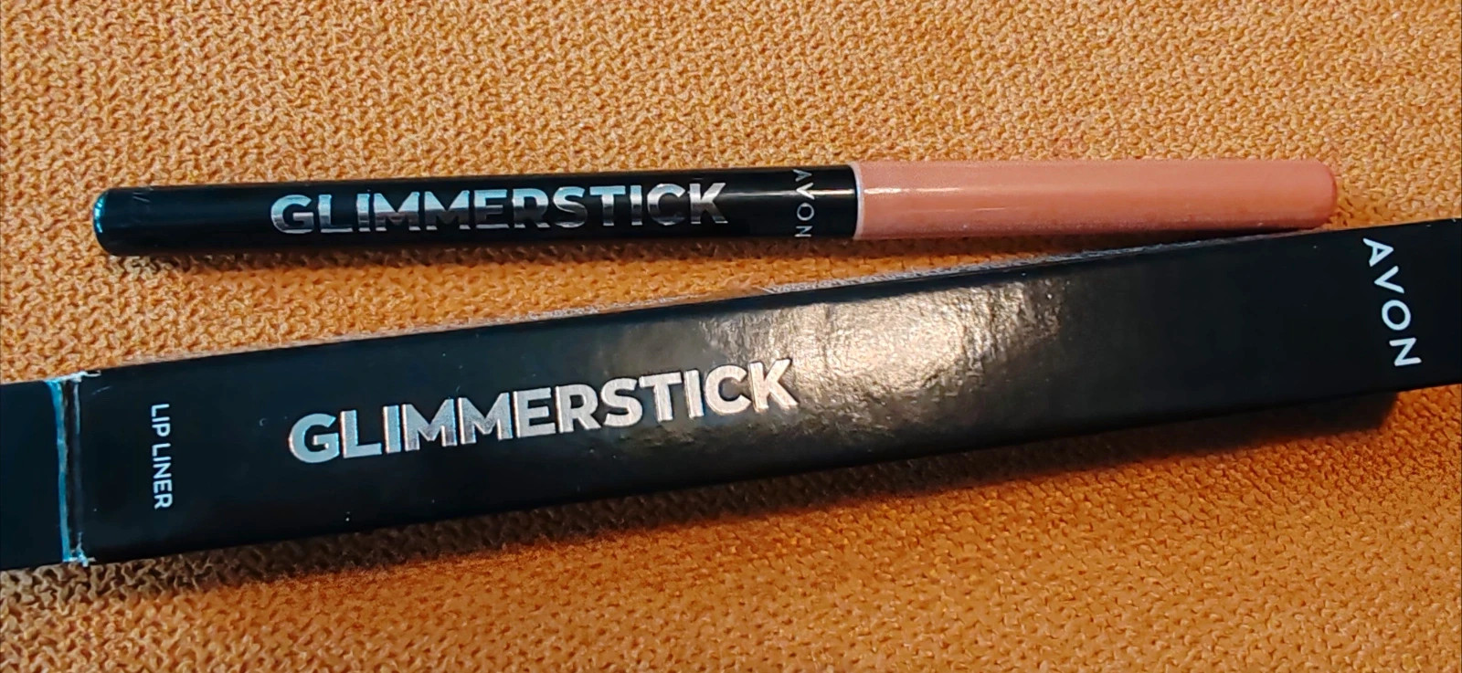 Új! Avon Glimmerstick szájkontúrceruza 1