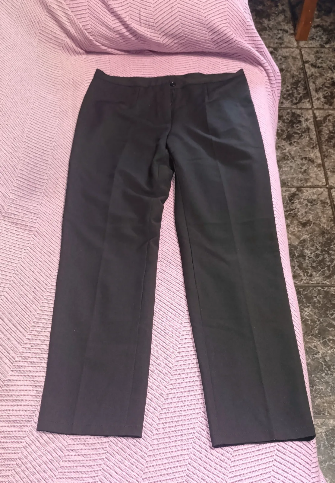 Pantalón negro de mujer 1