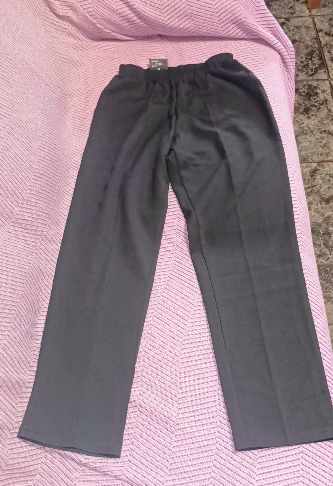 Pantalón de mujer gris oscuro clásico 2