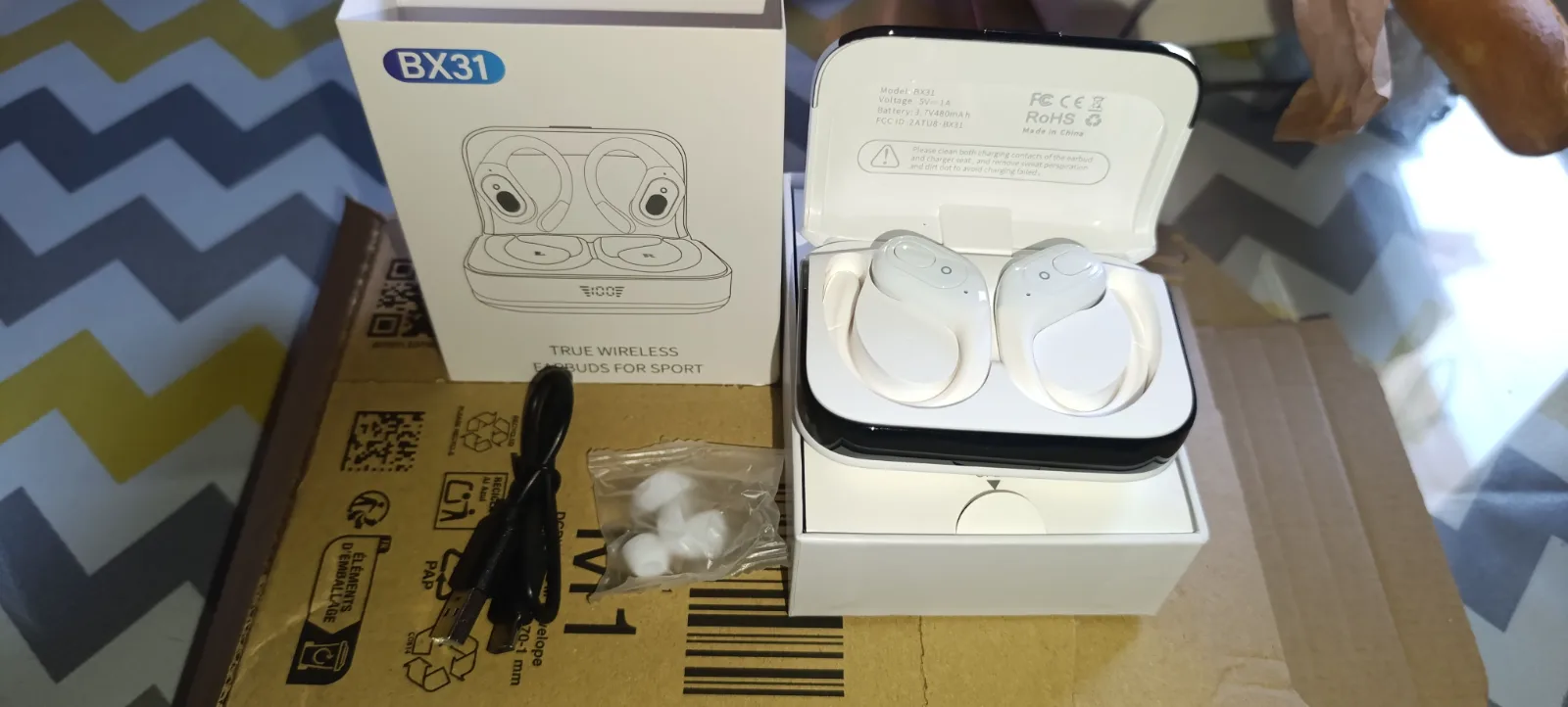 BX31 Auriculares inalámbricos deportivos True Wireless 1