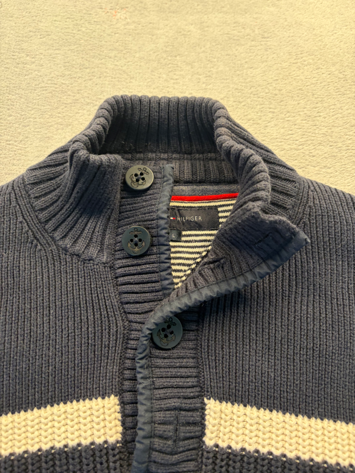 Tommy Hilfiger fehér sötétkék púlóver 4