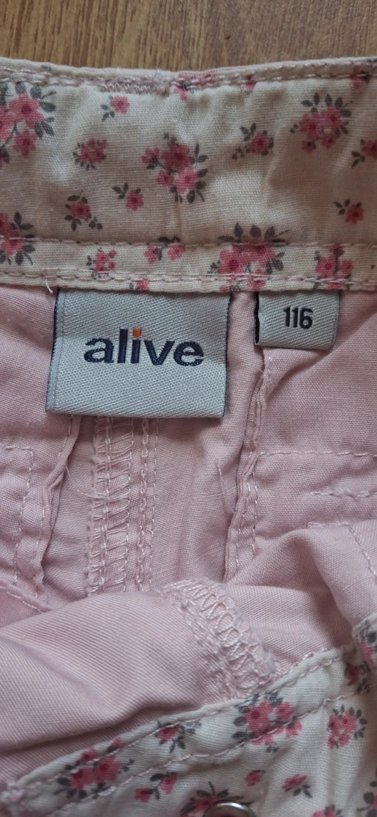 Alive lány zsebes rövidnadrág 4