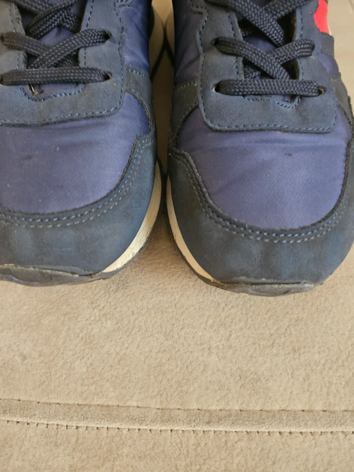 Tommy hilfiger 30/31-es fiú cipö 4