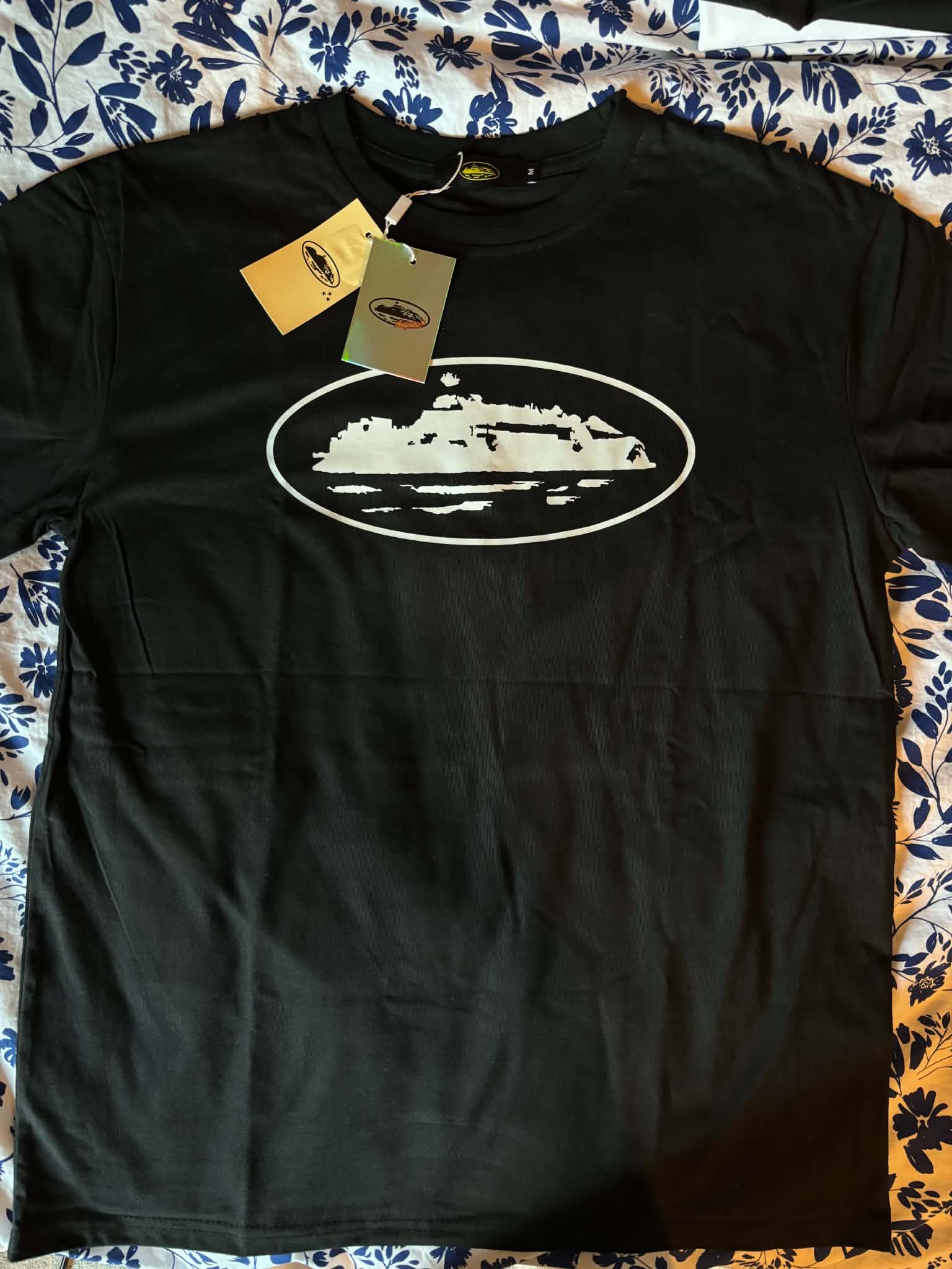 Corteiz Island Tee Black M New with Tags 1