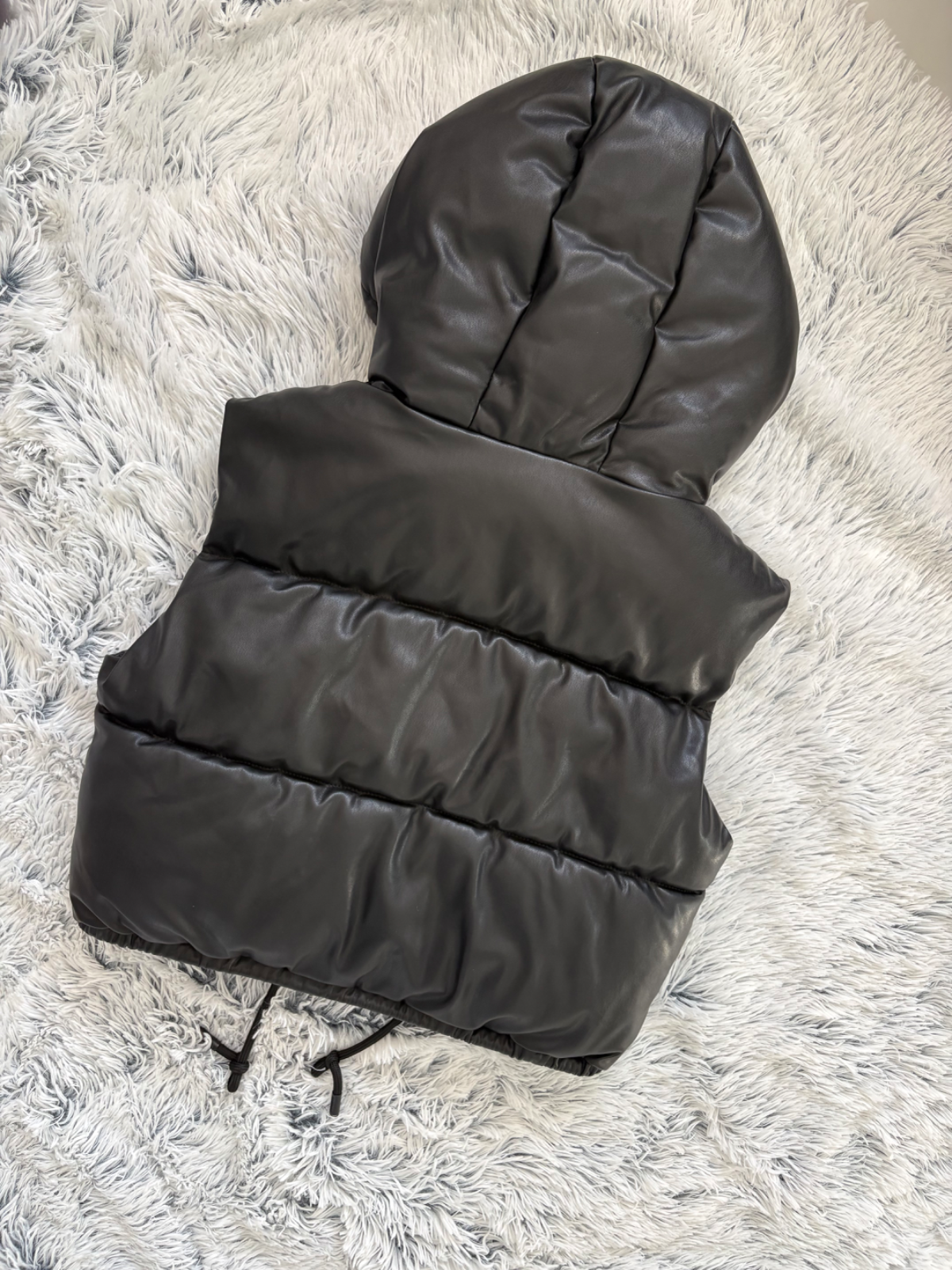 Bershka műbőr mellény 4