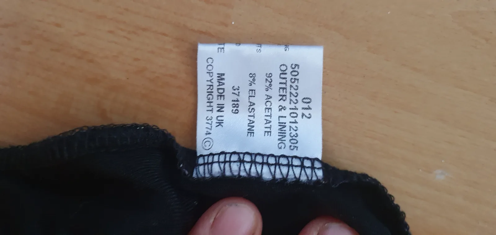 Egy vállas póló 3