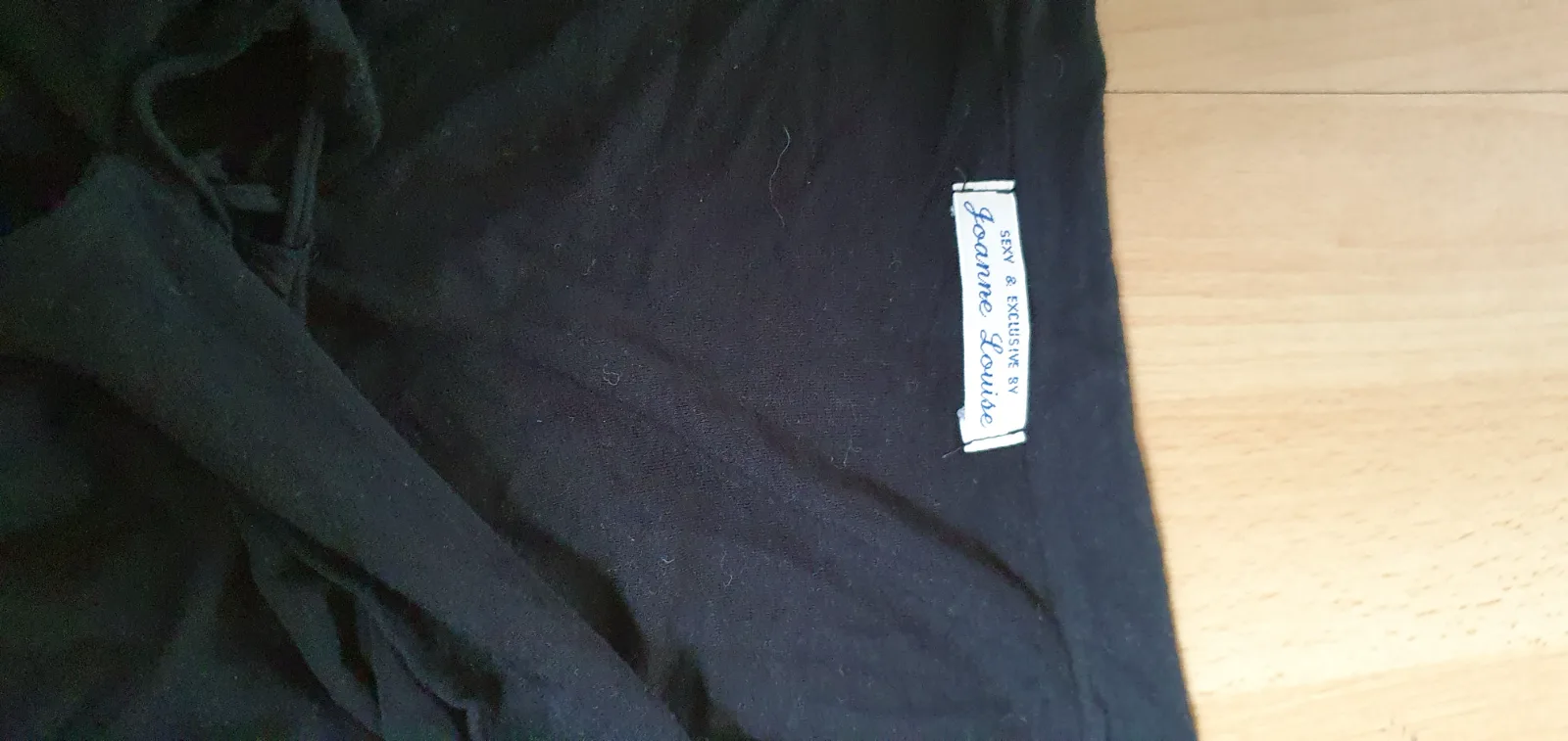 Kivágott felső 3