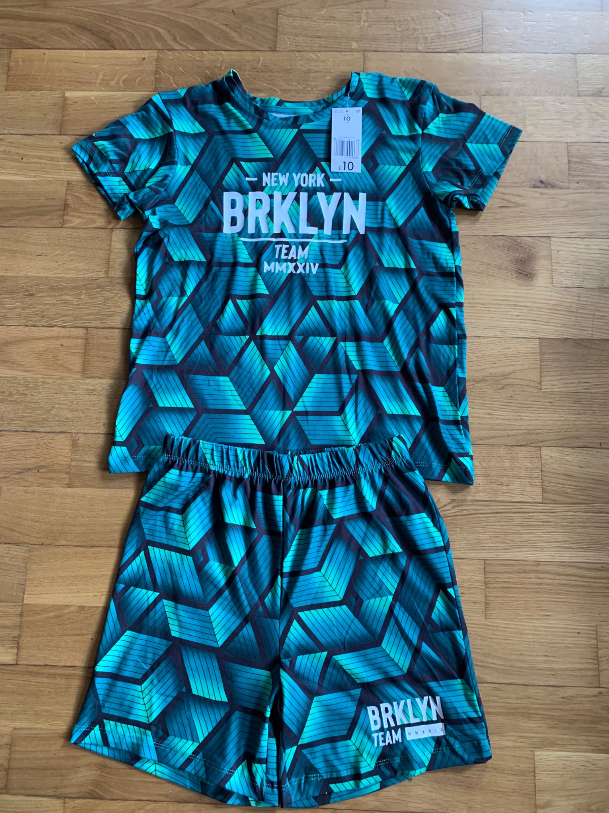 9/10 év-140, Matalan együttes 1
