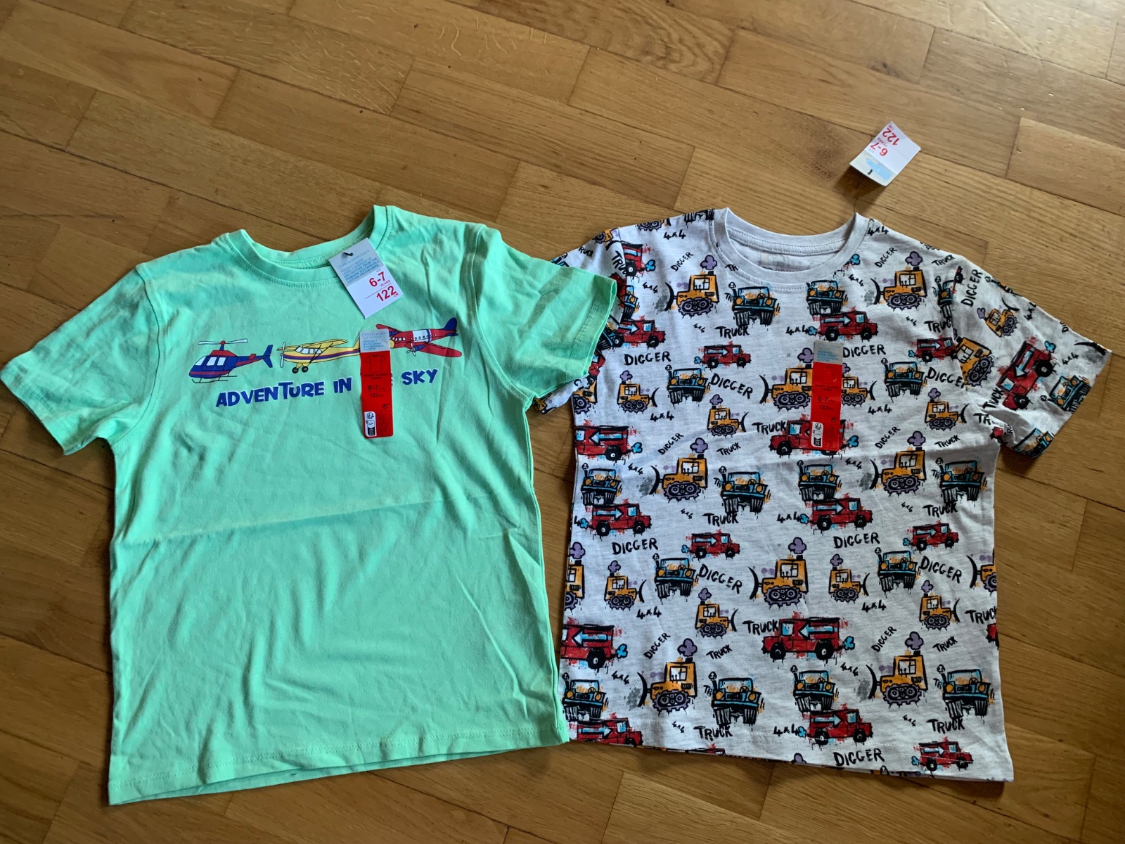6/7 év (122) Primark póló-2 darab,Új! 1