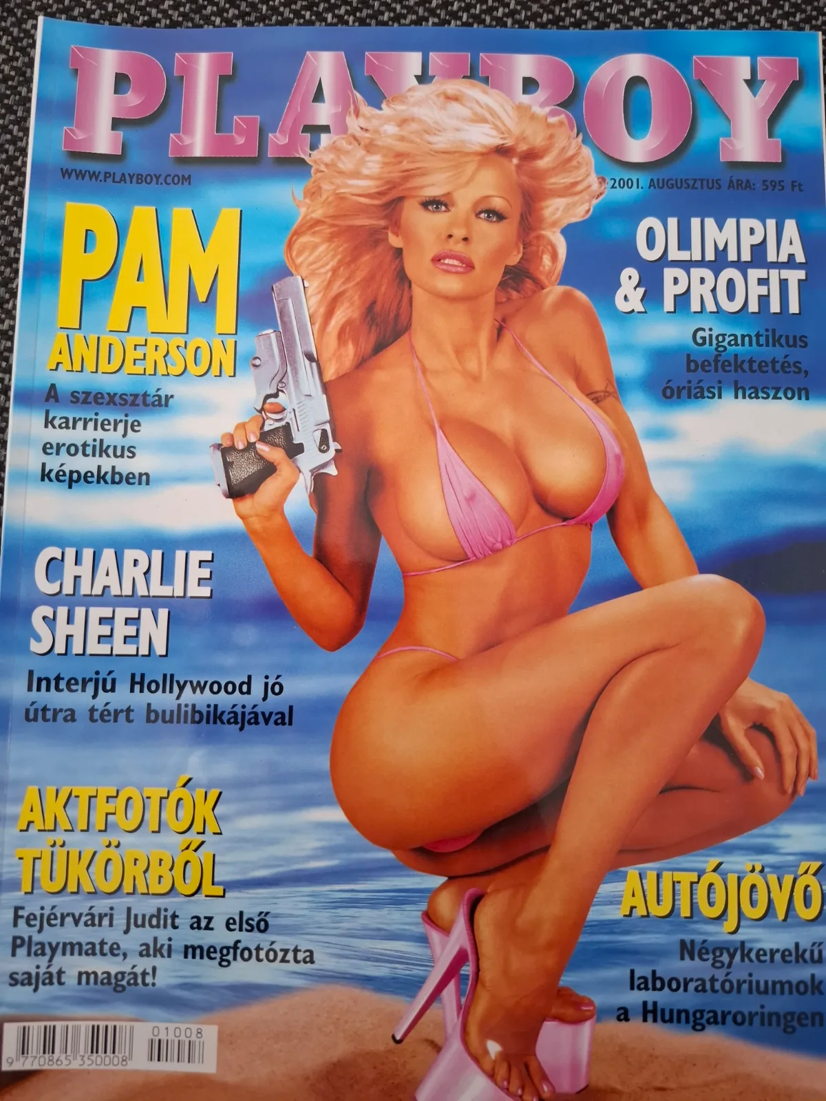 Playboy magazin 2001. augusztus - Pam Anderson 1