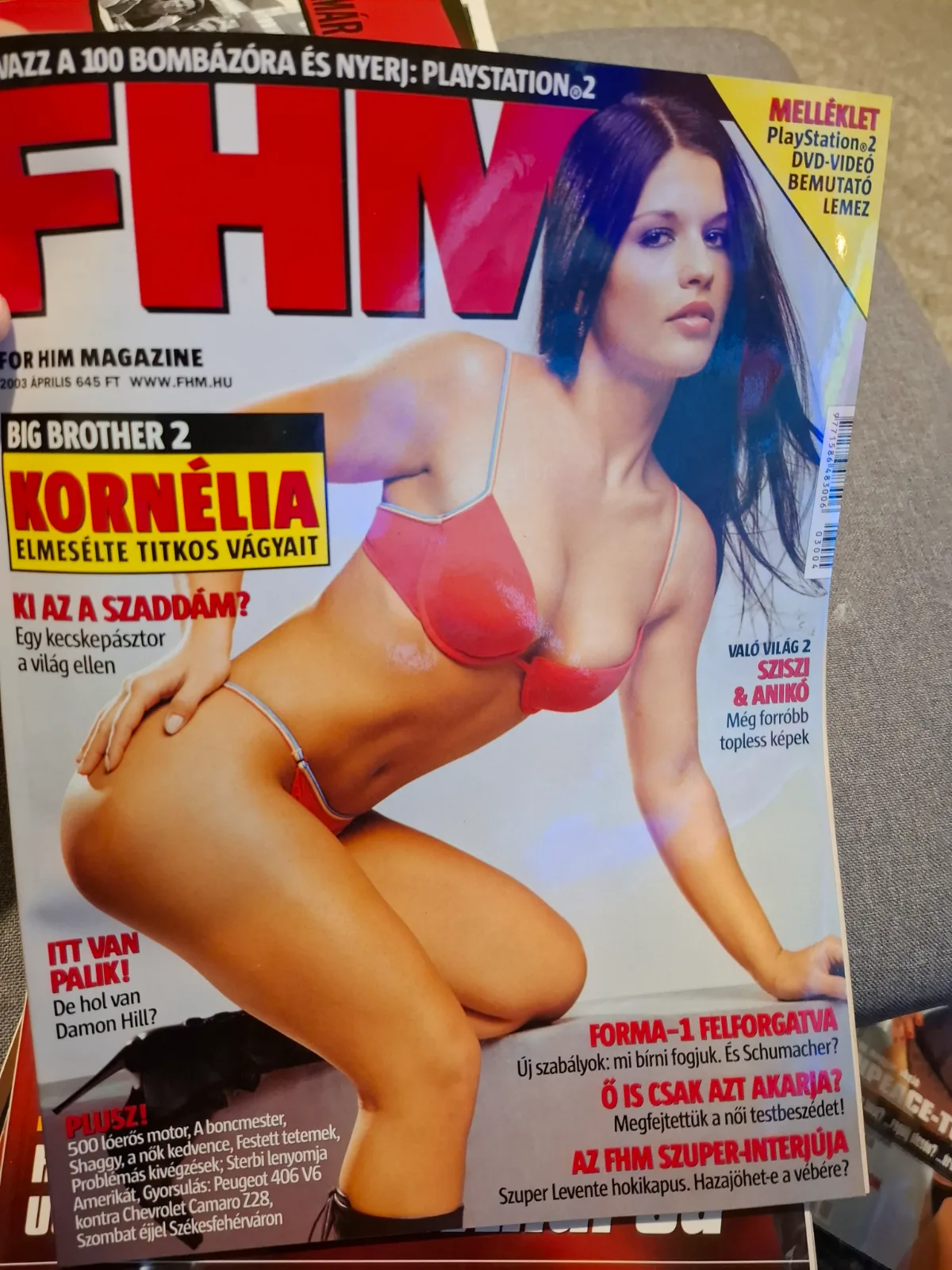 FHM For Him Magazine 2003 április 1