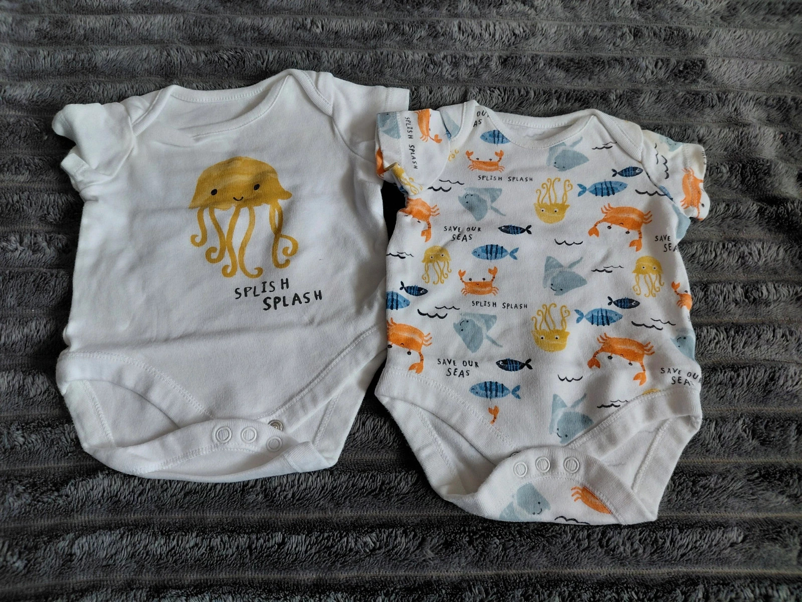 F&F 62-es rövid ujjú body csomag 1