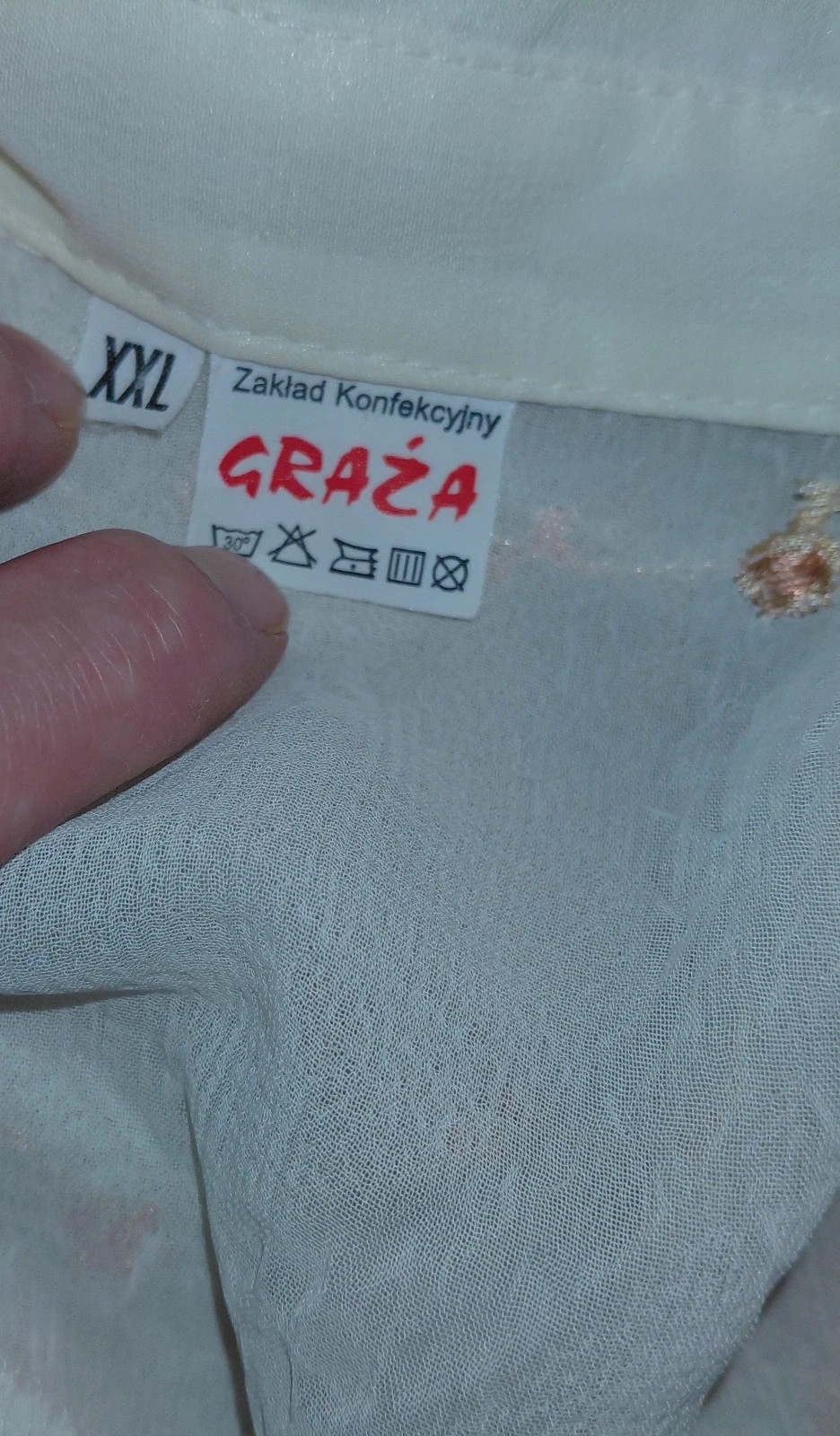 Graza törtfehér válltöméses blúz 2