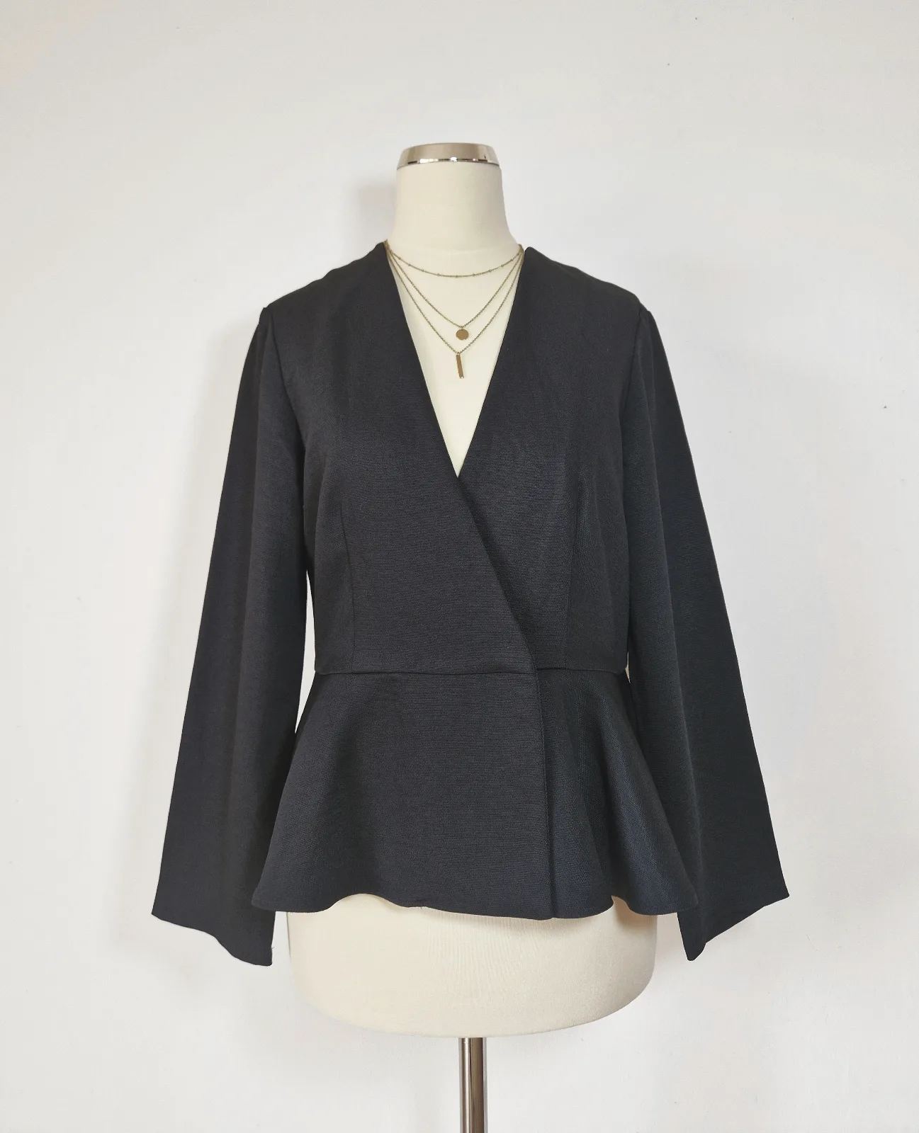 Peplum fekete blézer 3