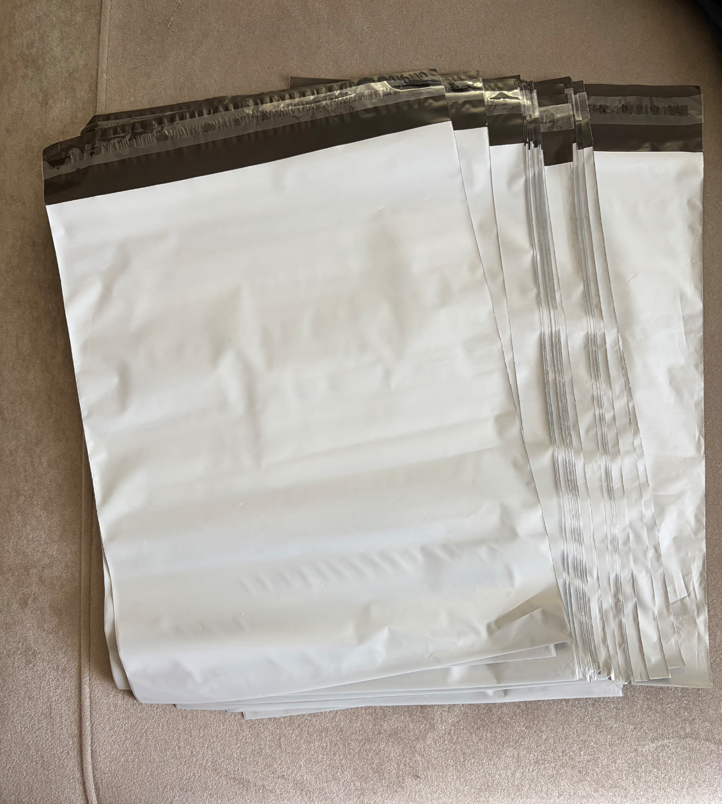 📦 Futártasak 28×40 cm – 50 db 1