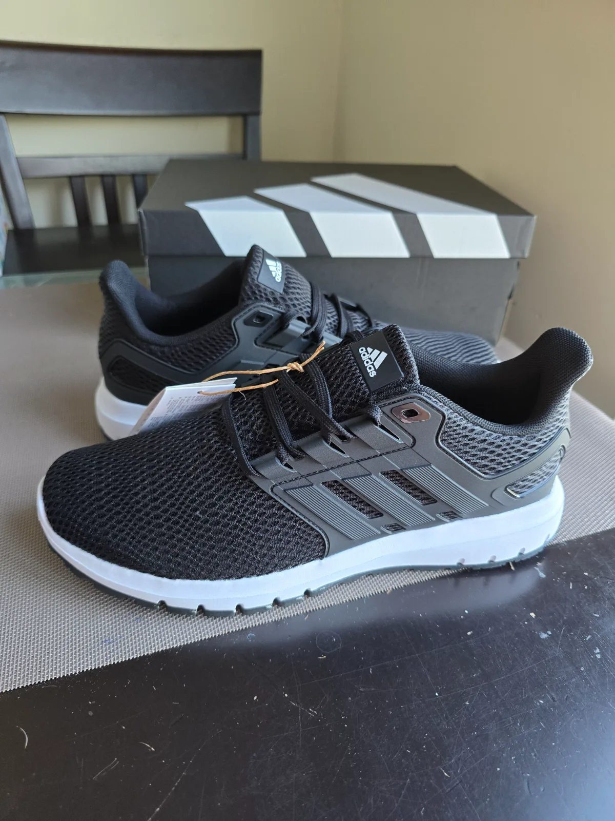 Zapatillas Adidas Ultimashow originales- tslla 43 1 /3 1