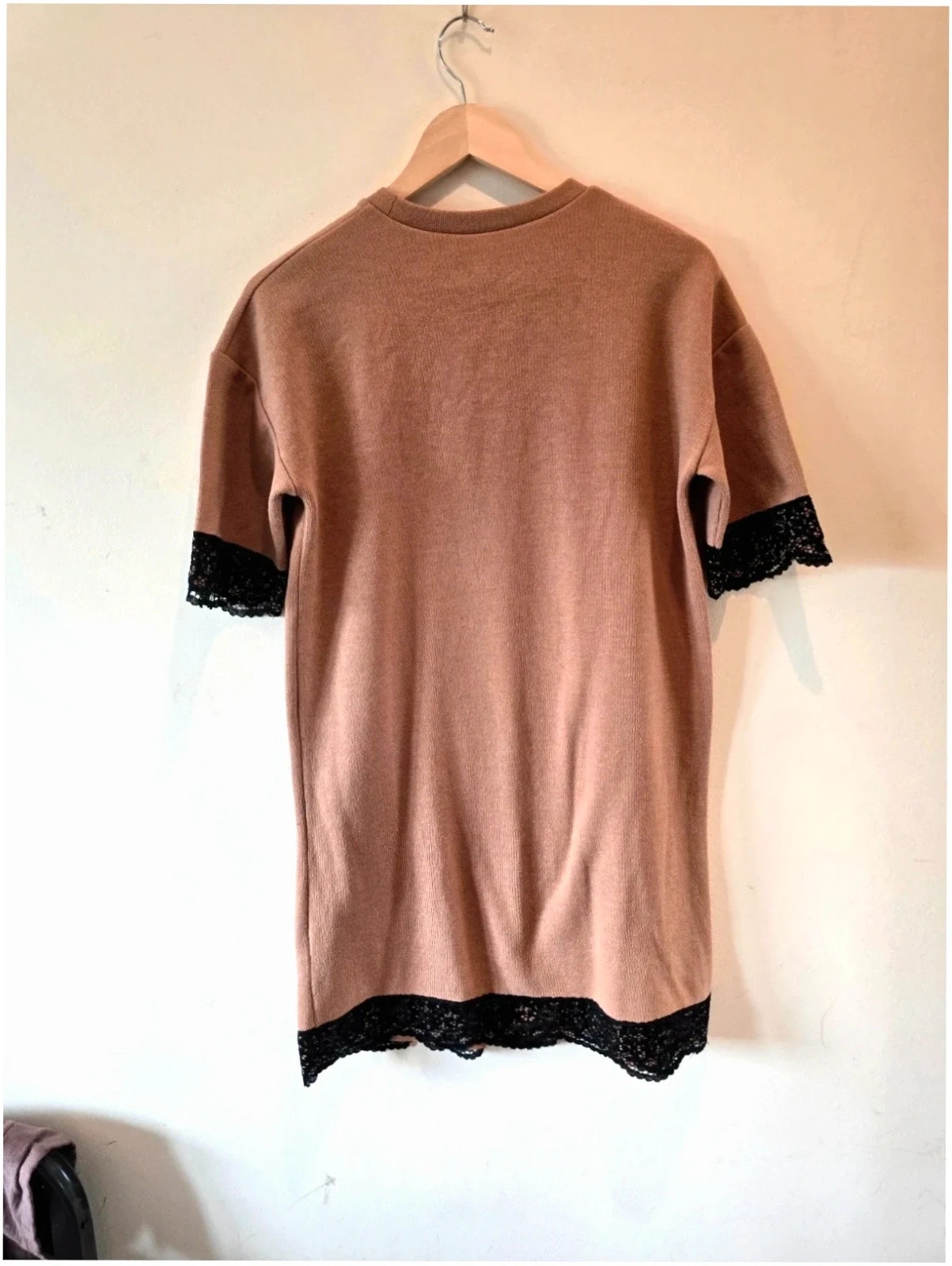Vestido de punto en beige y negro de Zara -Talla S 2