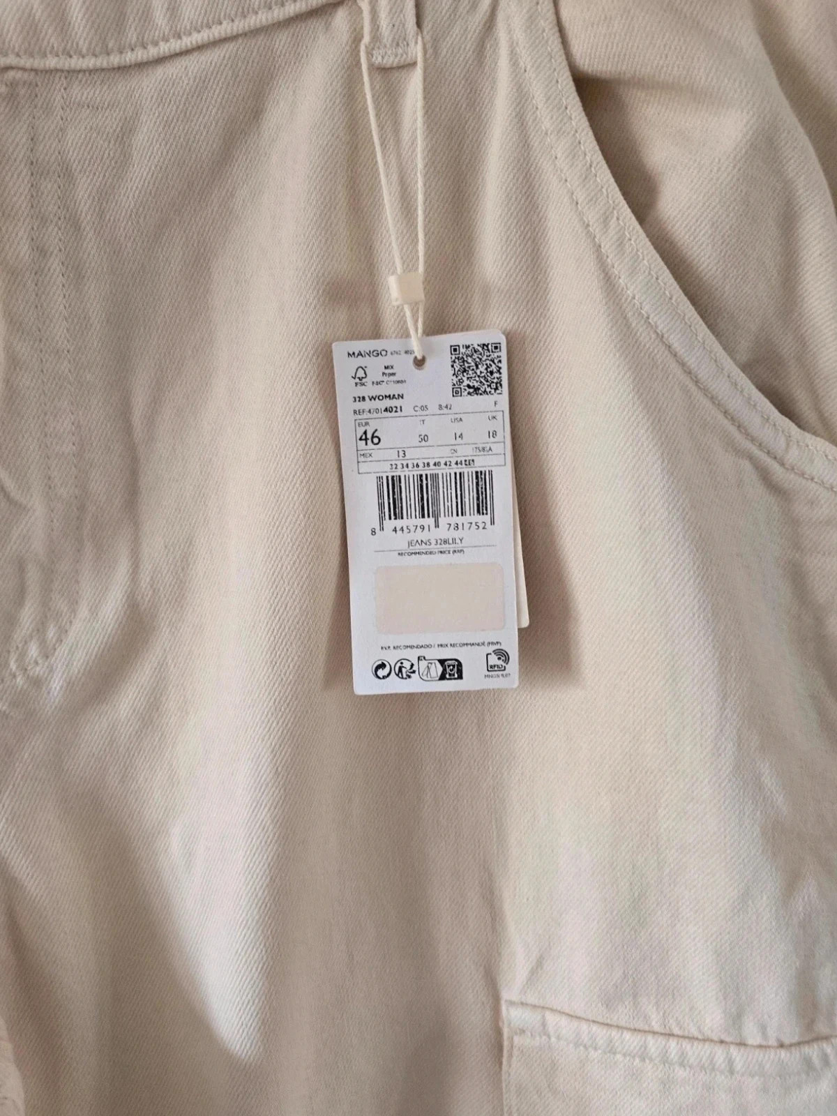 Pantalon estilo cargo crema de Mango-talla 46 4