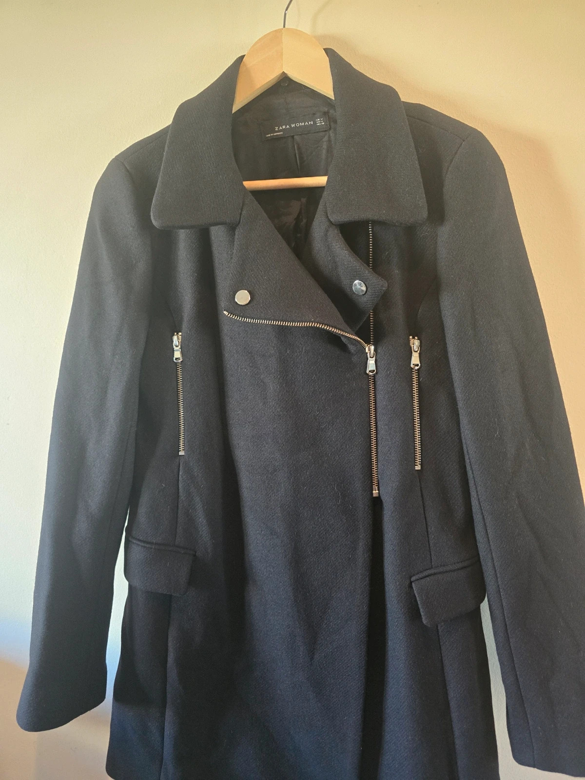 Abrigo de paño negro de Zara-75%lana-talla M - 2