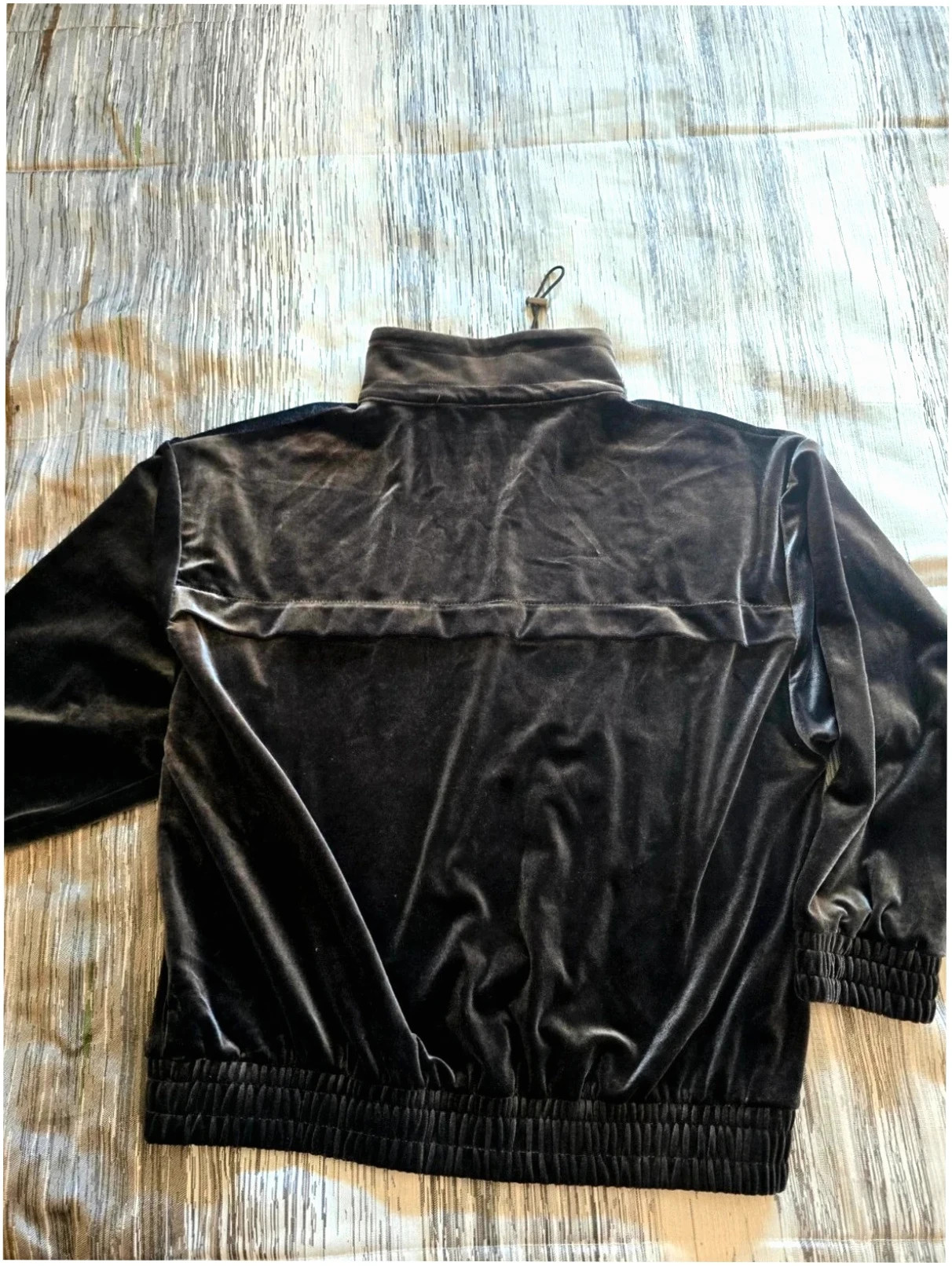 Sudadera de terciopelo/velour de Zara oversize-talla XS 2