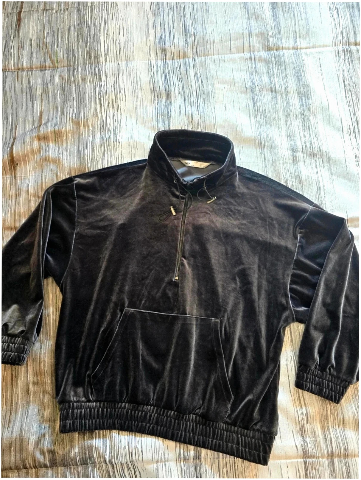 Sudadera de terciopelo/velour de Zara oversize-talla XS 1