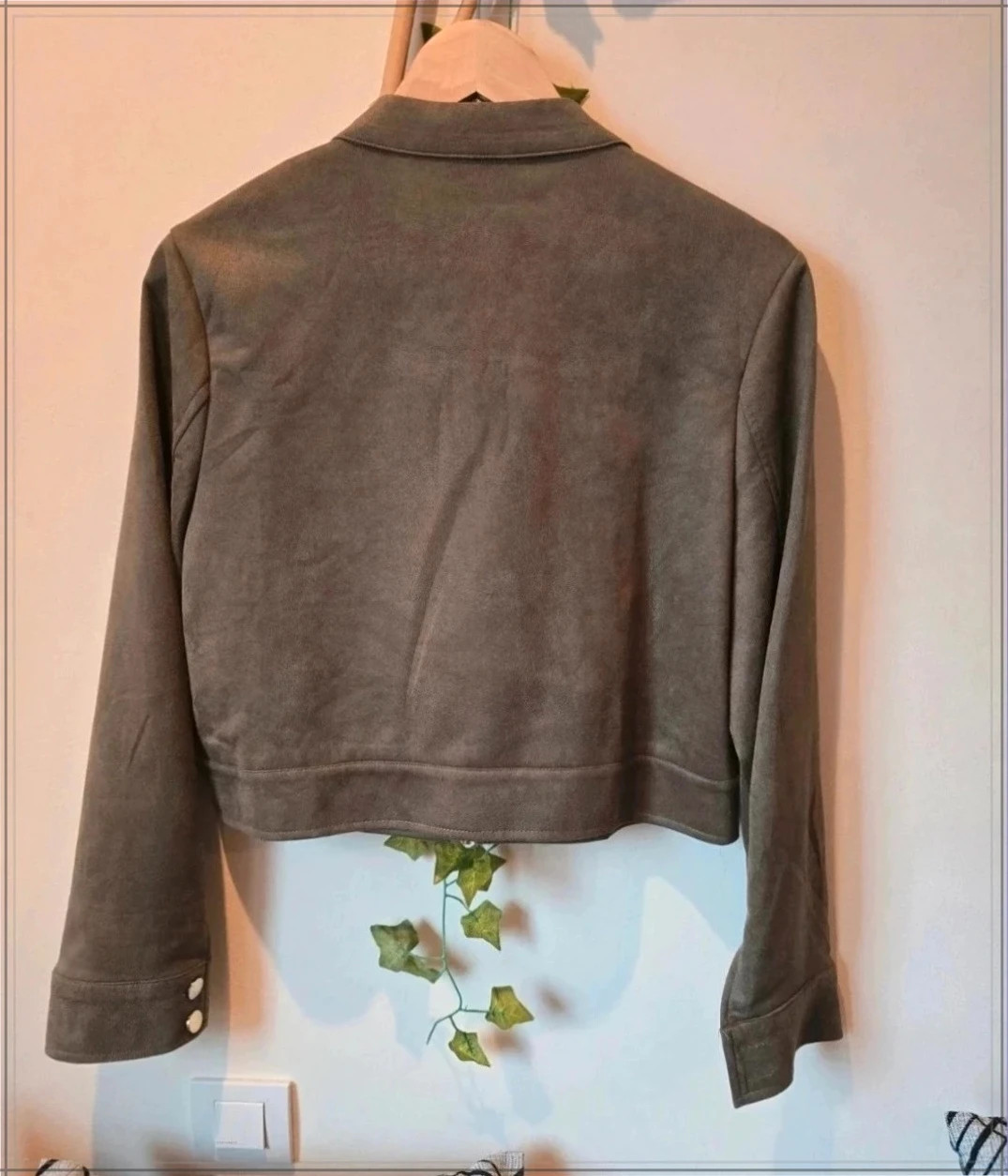 Cazadora verde de ante de Shein-Talla L -Nueva! 3