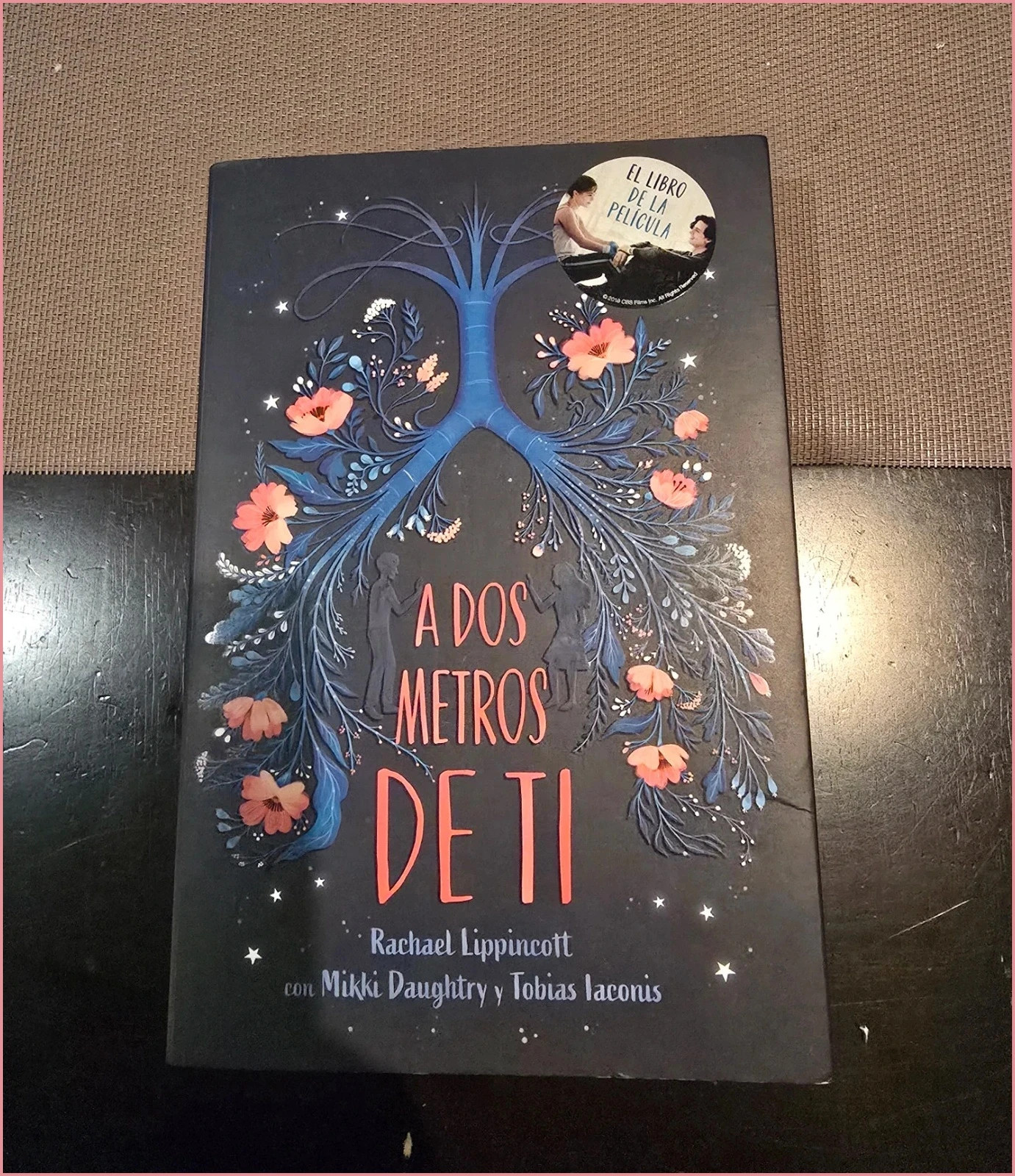 Libro A dos metros de ti. 1