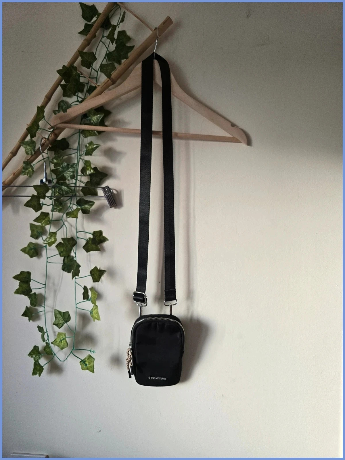 Bolso Porta Móvil / Bandolera Pequeña Stradivarius - Negro 2