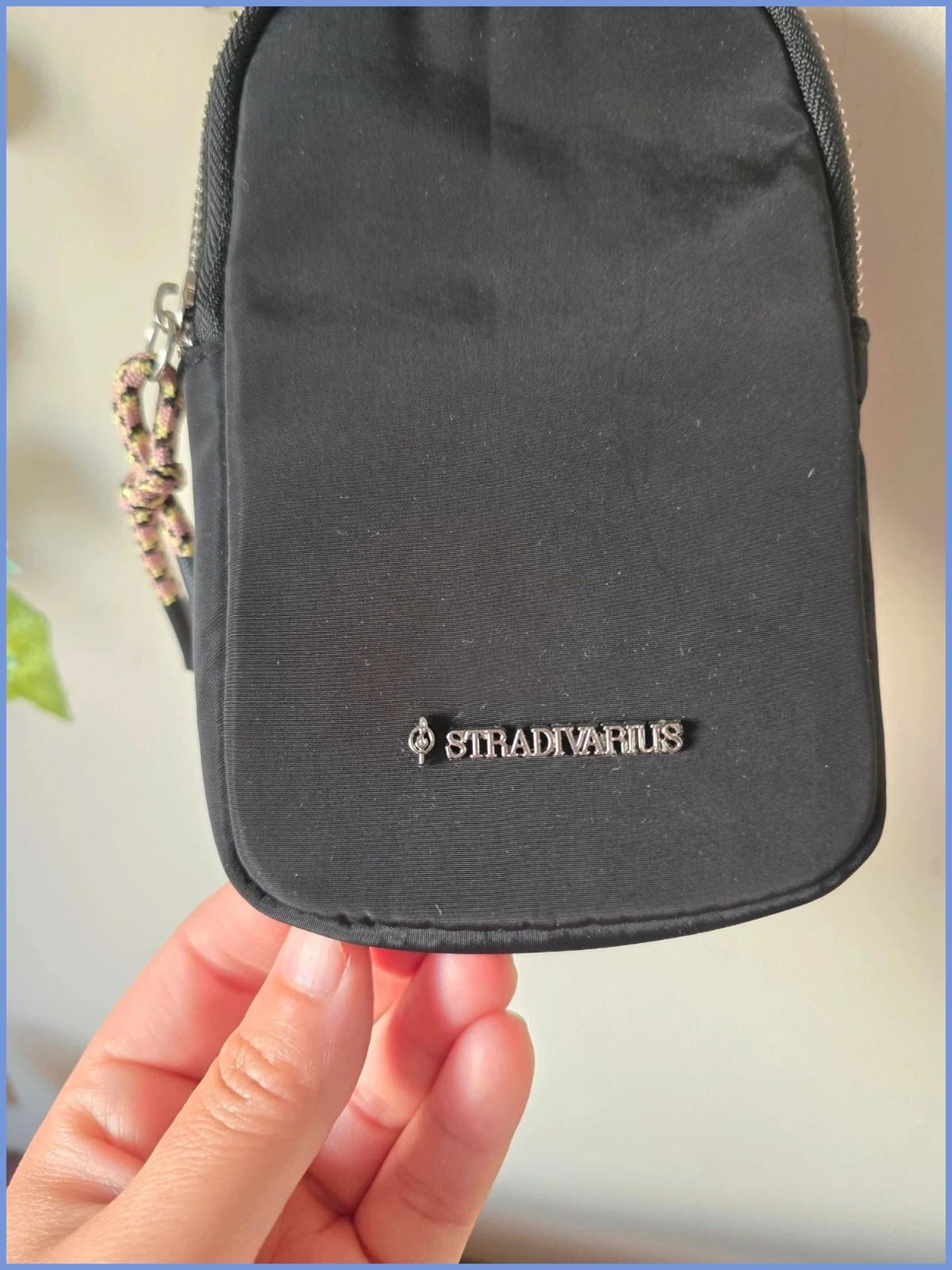 Bolso Porta Móvil / Bandolera Pequeña Stradivarius - Negro 4