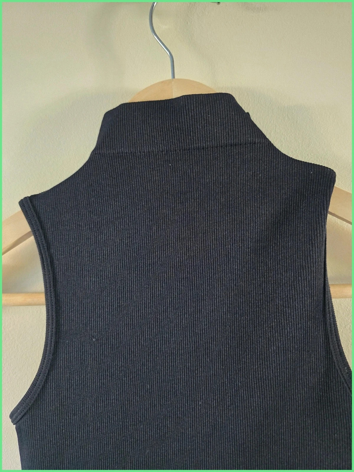 Top halter/sin mangas de cuello alto negro Pull&Bear-Talla XS-S 3