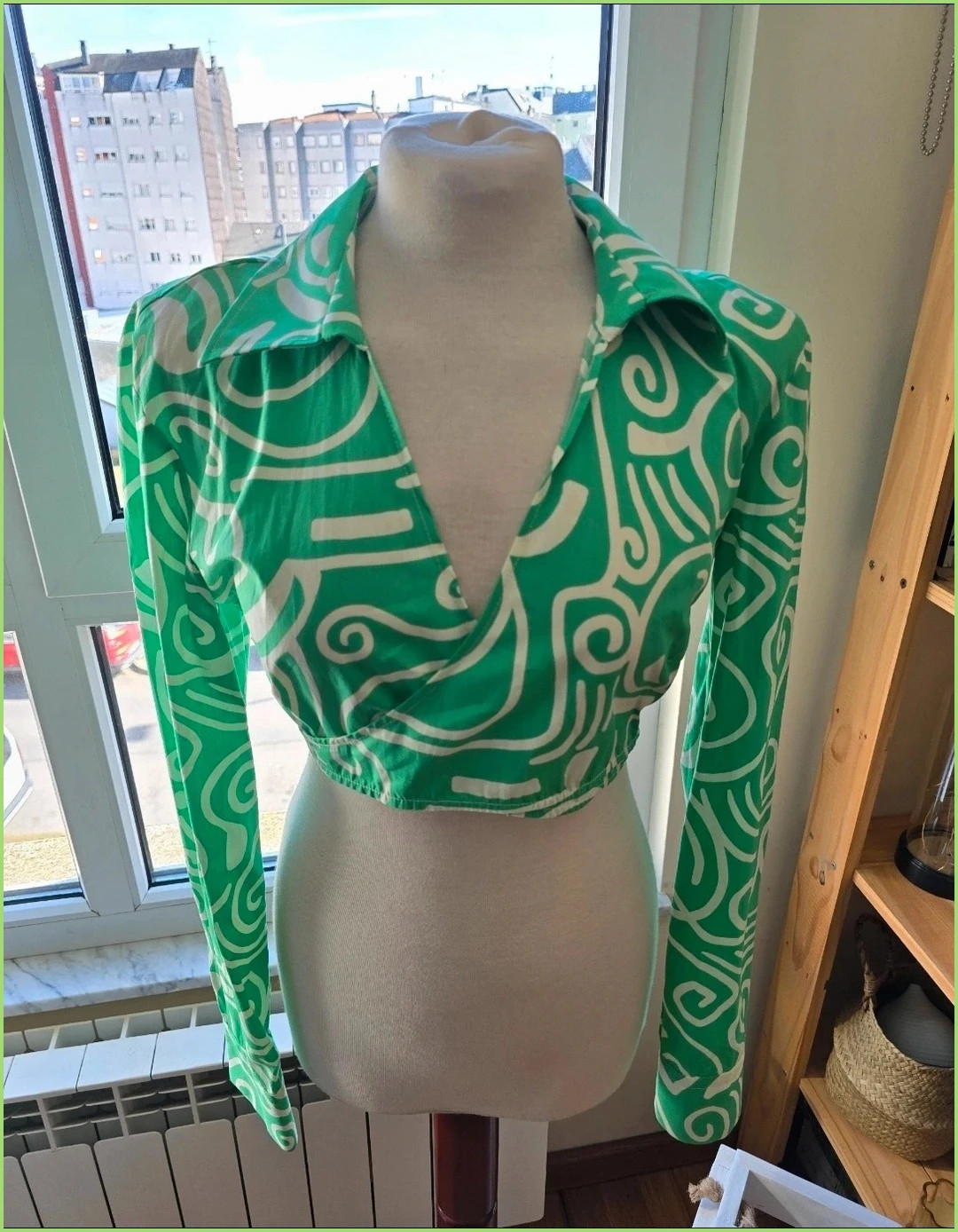 Blusa verde y blanca de Zara -talla M-Nuevo! 1