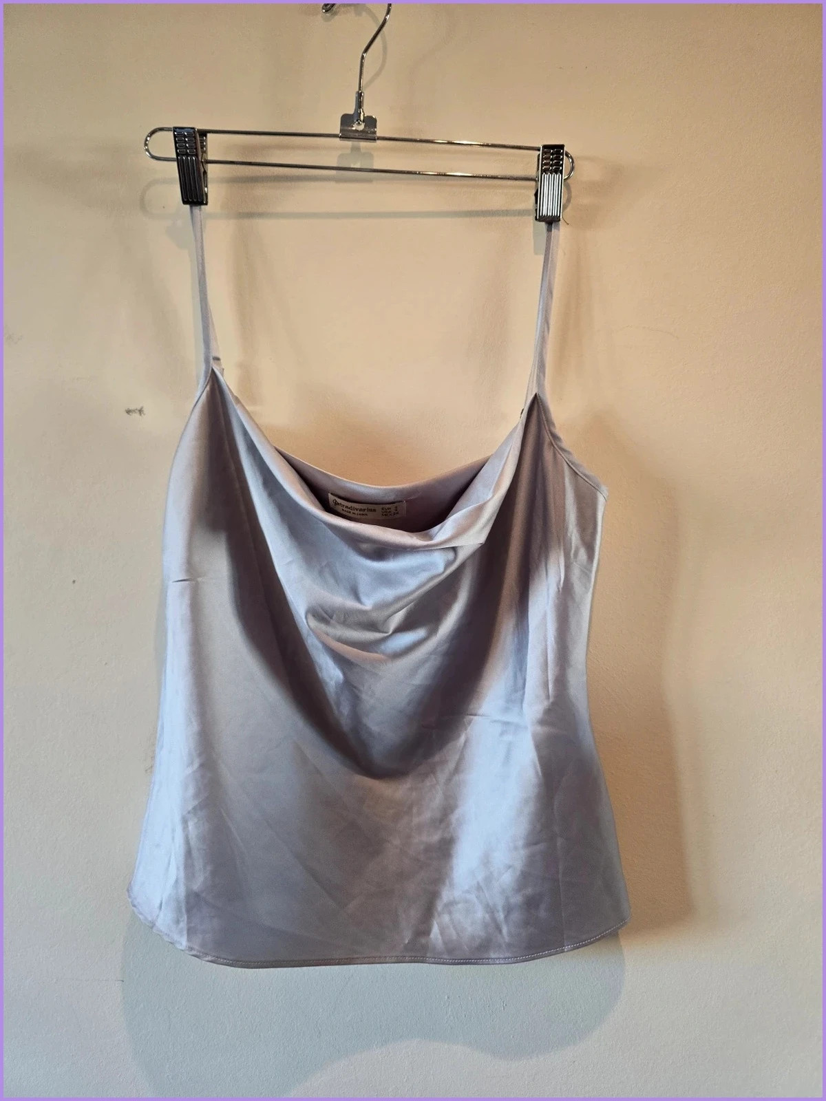 Top satinado gris azulado de Stradivarius-talla S-estado perfecto 1