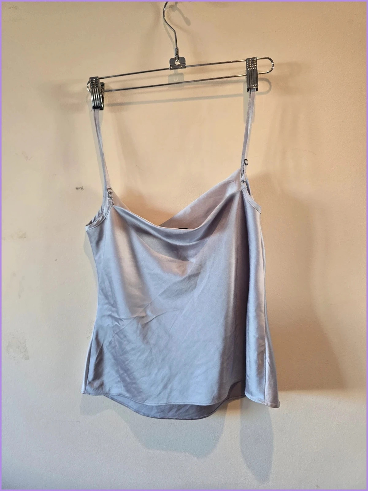 Top satinado gris azulado de Stradivarius-talla S-estado perfecto 2