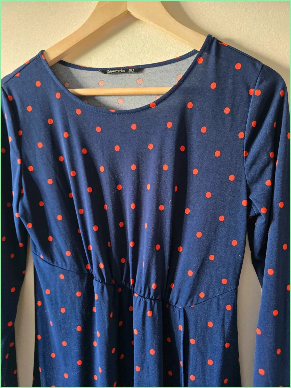 Vestido corto de lunares Stradivarius Talla L (40) - Azul marino y rojo 4