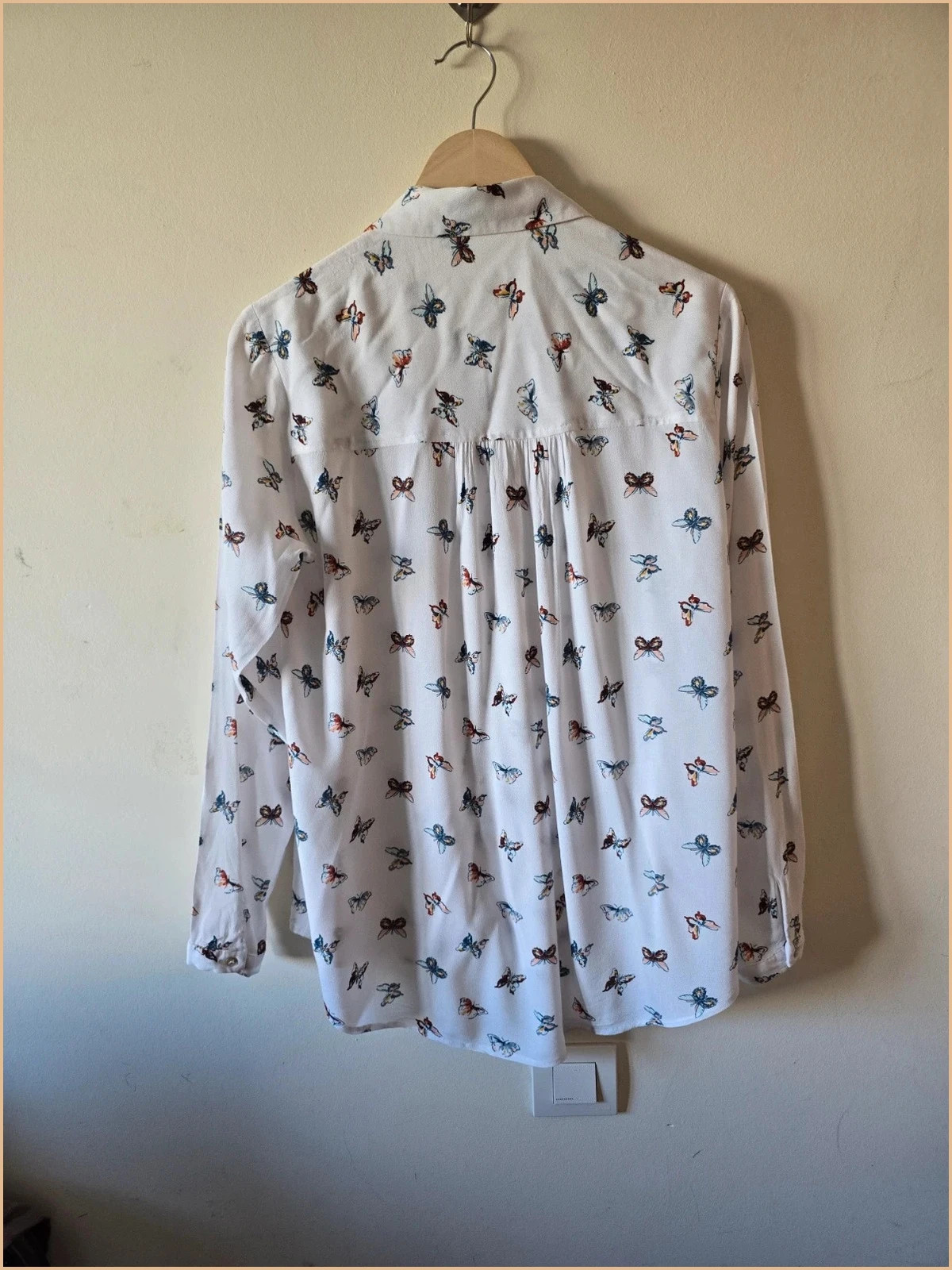 Camisa/Blusa Springfield Talla 42 (L) - Estampado mariposas blanca 2
