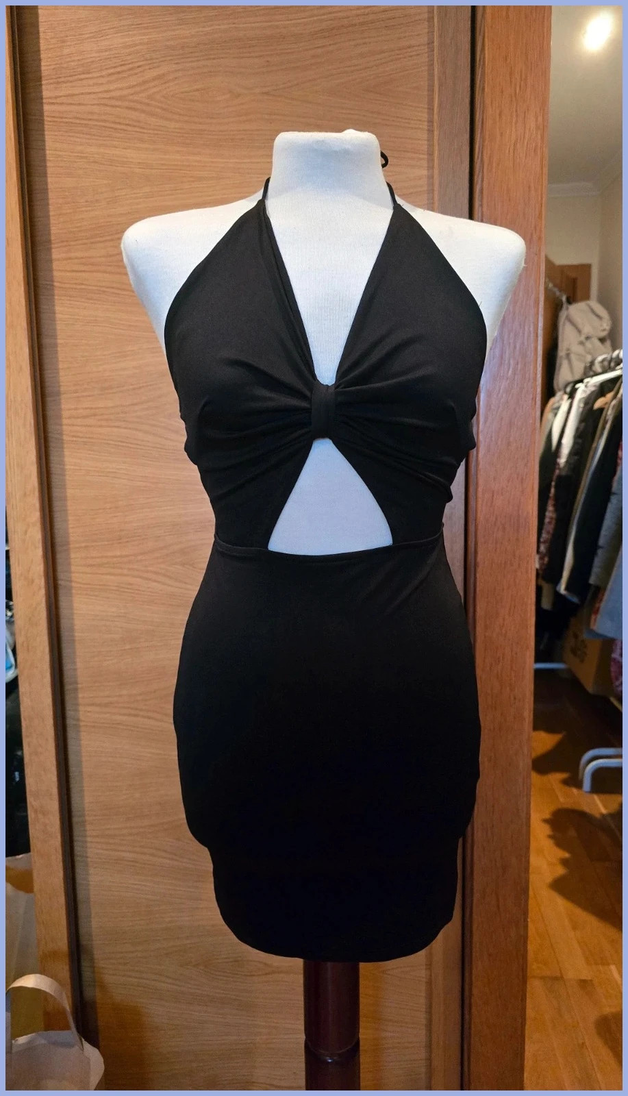 Vestido negro Bershka 1