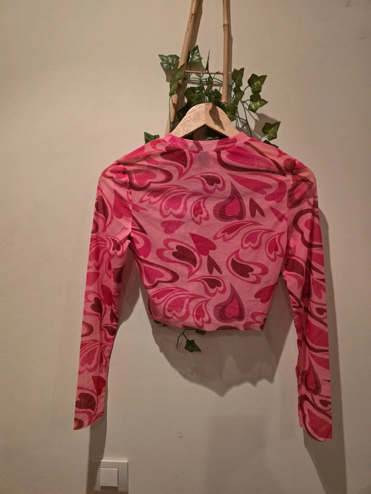 Top de corazones rosa de Shein-talla S 2