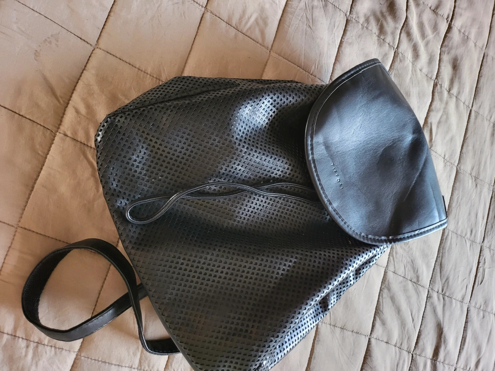 Mochila negra Tiffosi 3
