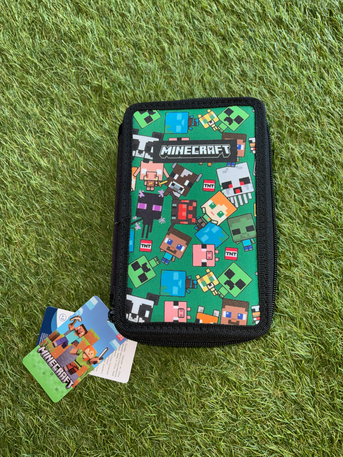 Minecraft 3 emeletes töltött tolltartó 1