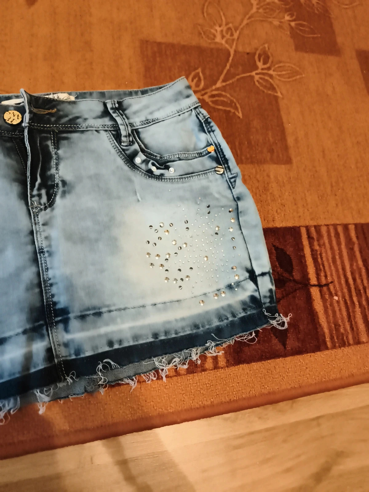 Női farmerszoknya 30as méret csípő szélesség 40 cm hosszúság 34cm 3