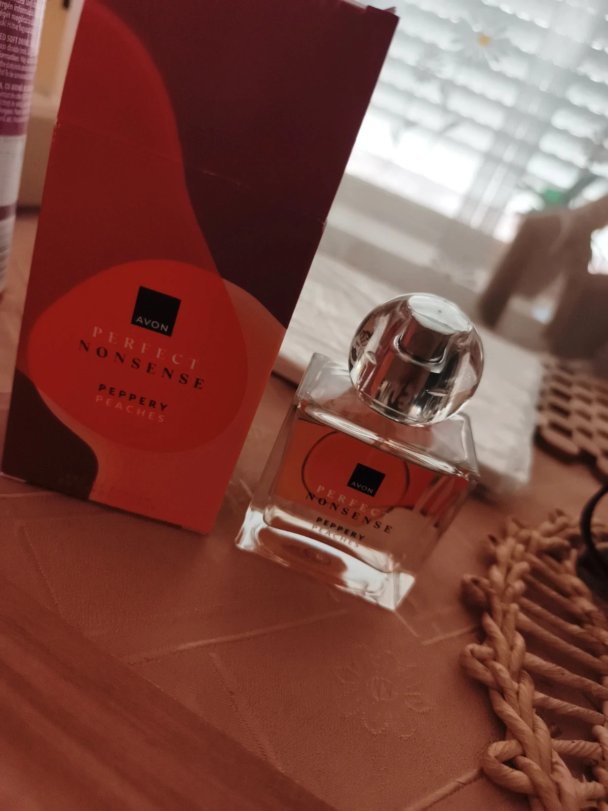 Avon perfect nonsense peppery peaches parfüm női 50ml új 1