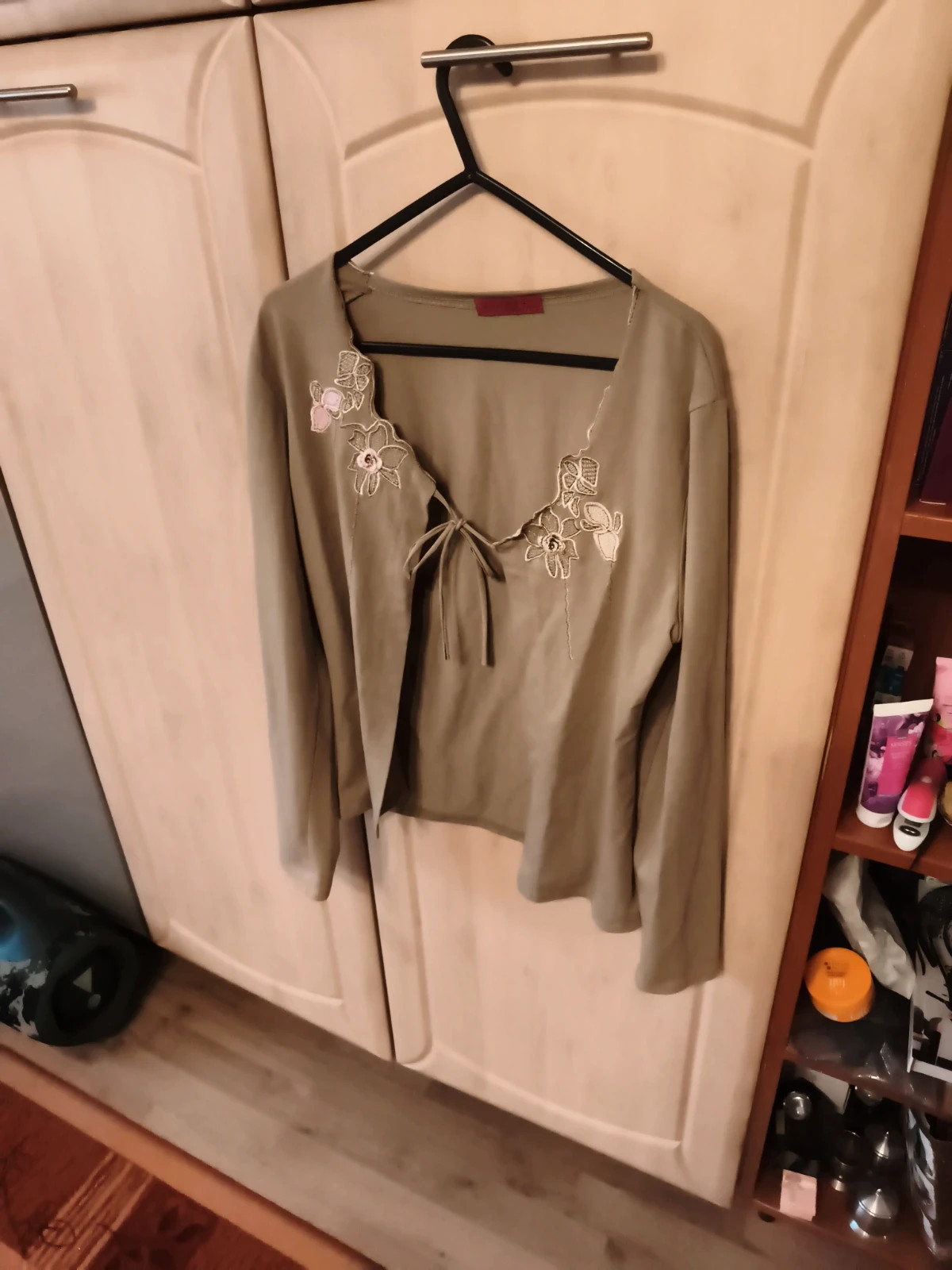 Virágmintás csinos kardigán L-xl méret 4
