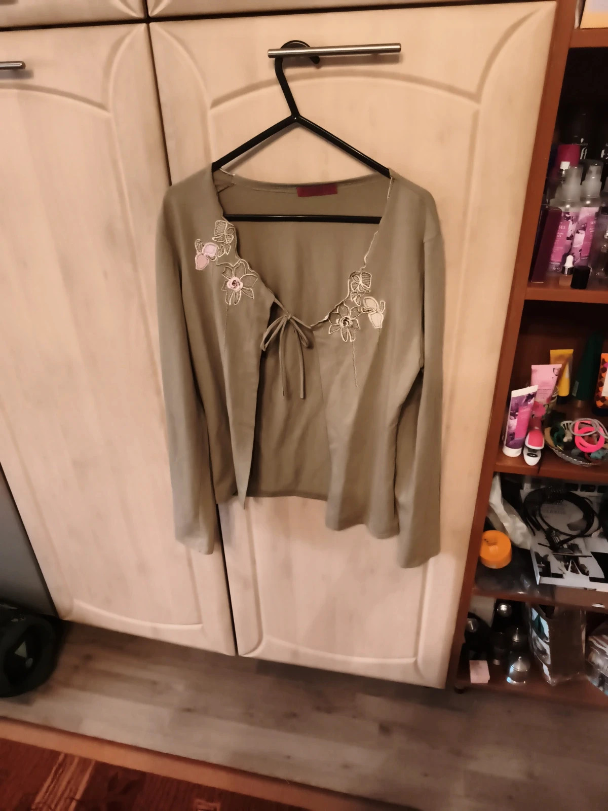 Virágmintás csinos kardigán L-xl méret 1