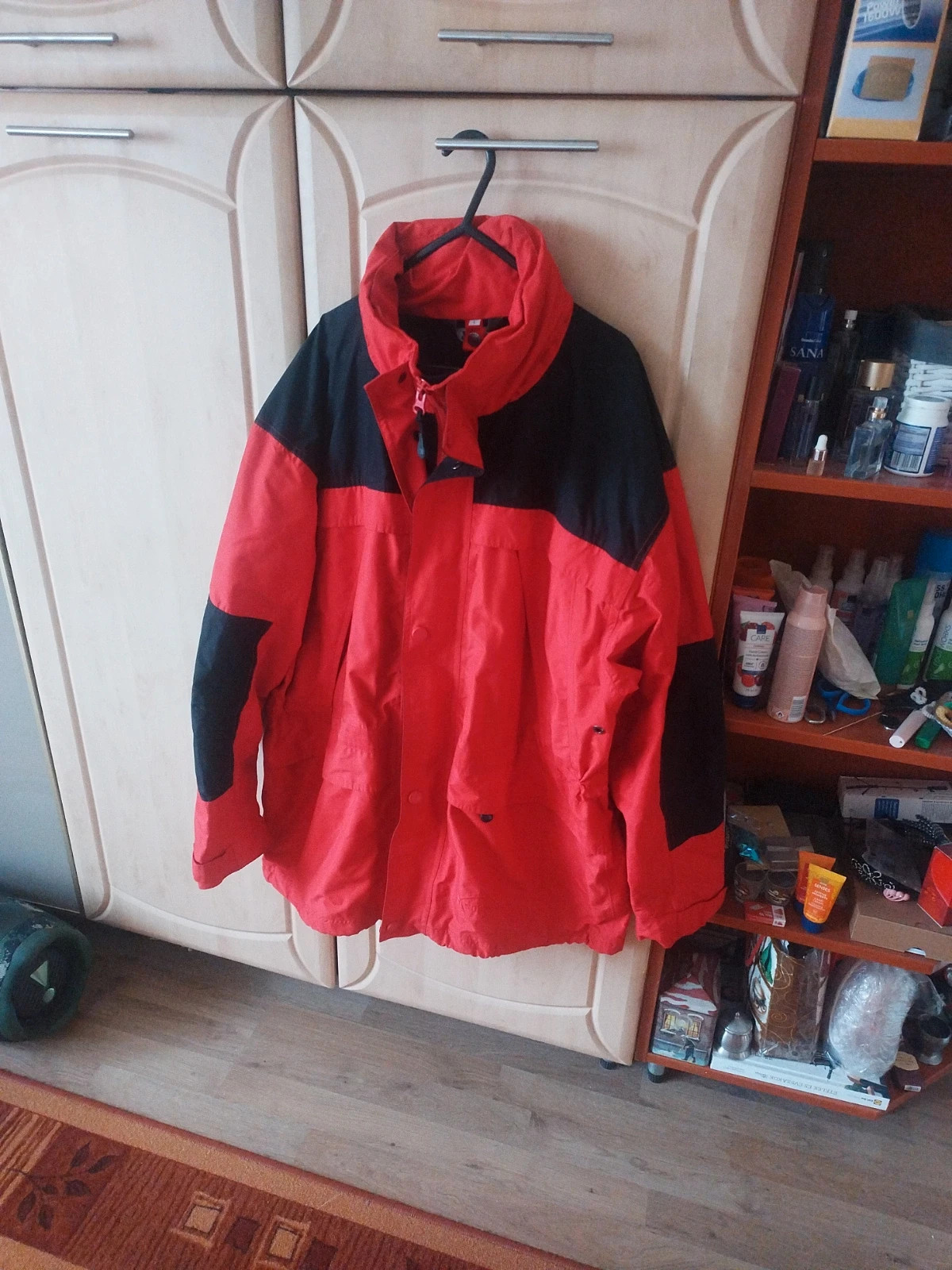 női kabát L szélesség 60 cm hosszúság 80cm 1