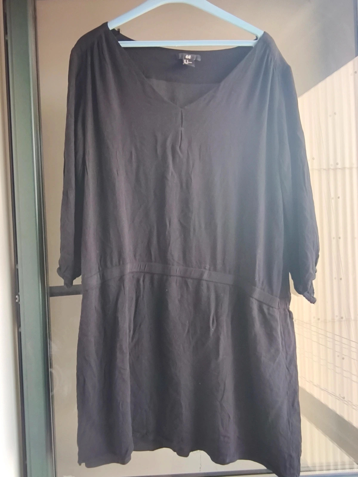 Vestido ligero y fluido H&M negro talla XL 1