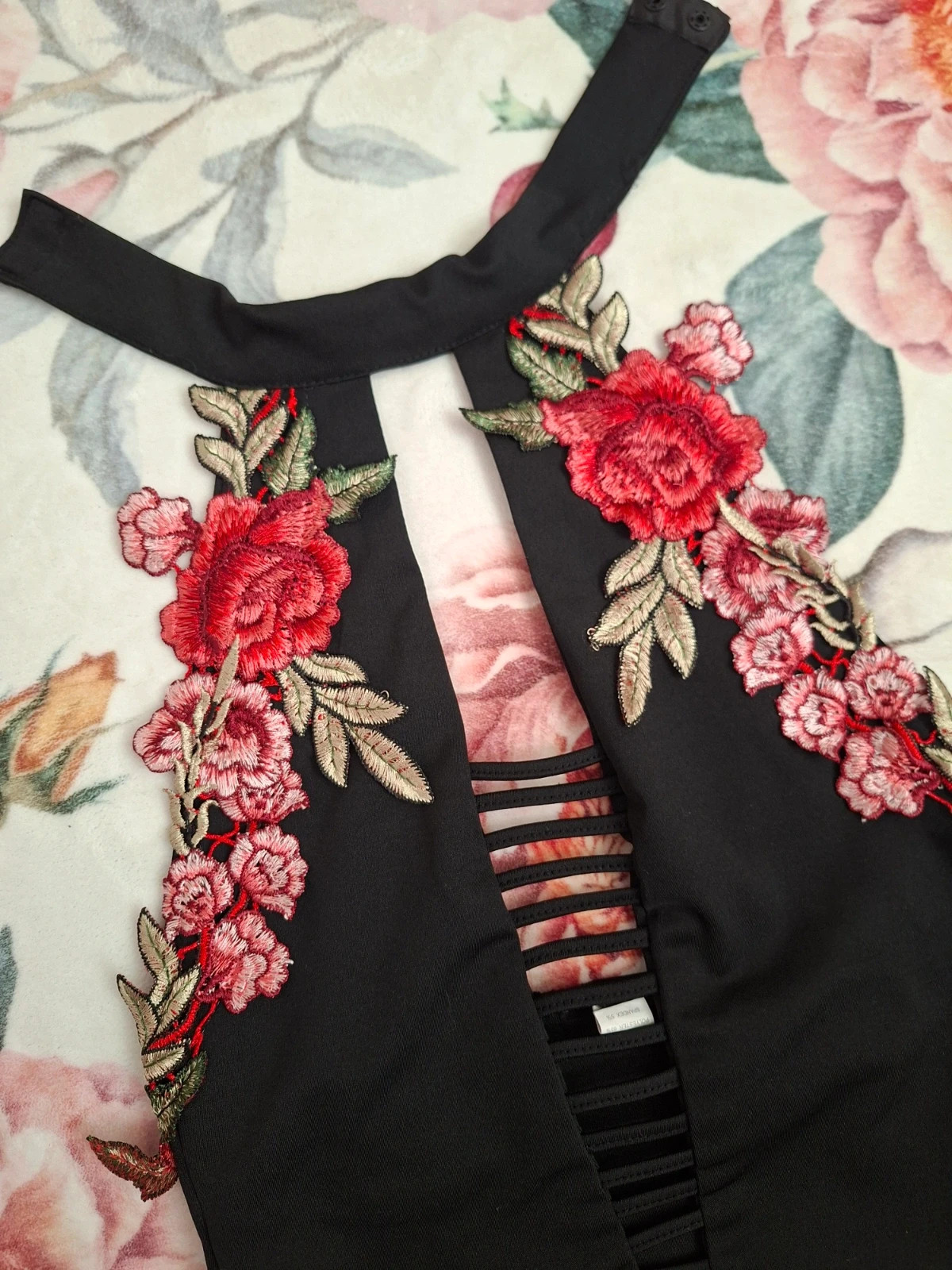 Hímzett body 1
