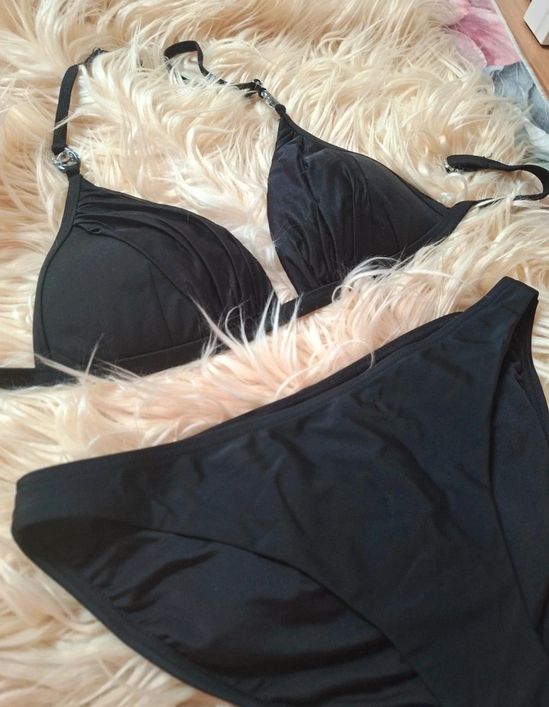 Fekete bikini 1