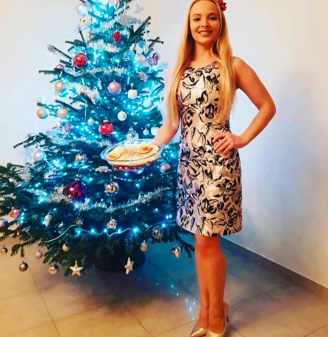 Elegáns ruha 3