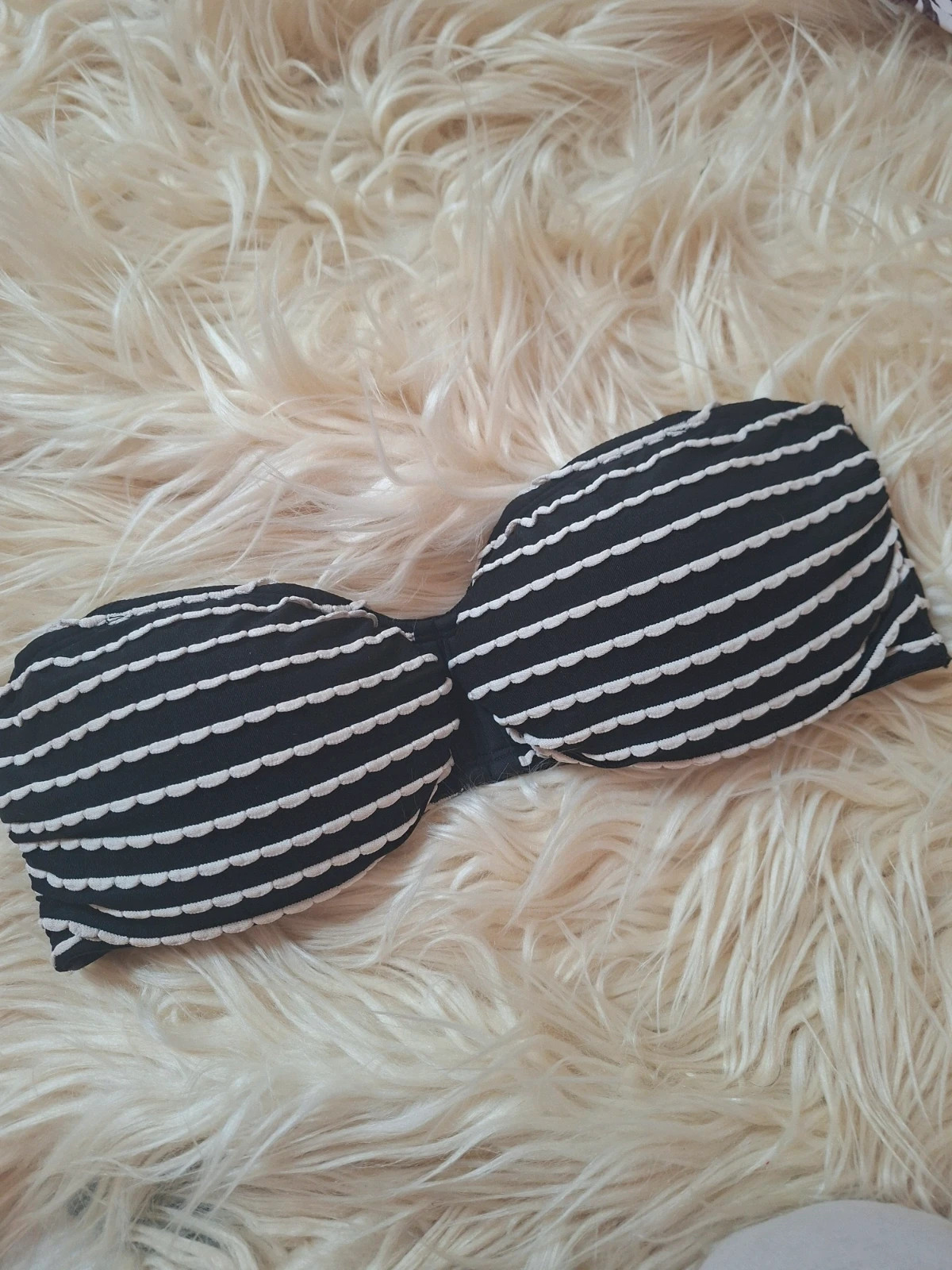 Bikinifelső 2